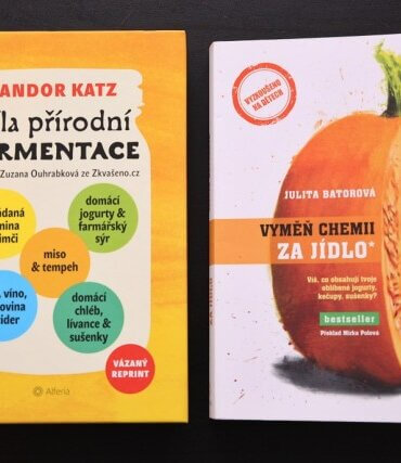 Recenze knih o fermentaci a chemii v jídle